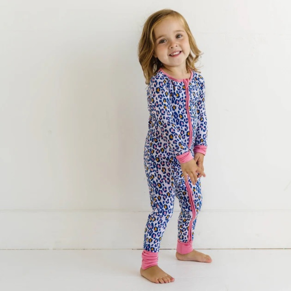 Little Sleepies Wild Leopard Colorful Bamboo Zippy Pajamas Size 12-18 Months